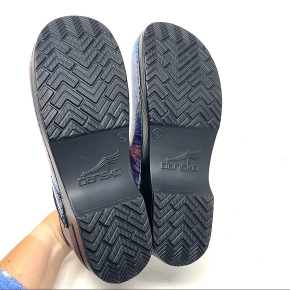 Dansko Professional leather clogs in Cotton Candy Patent - Picture 6 of 8